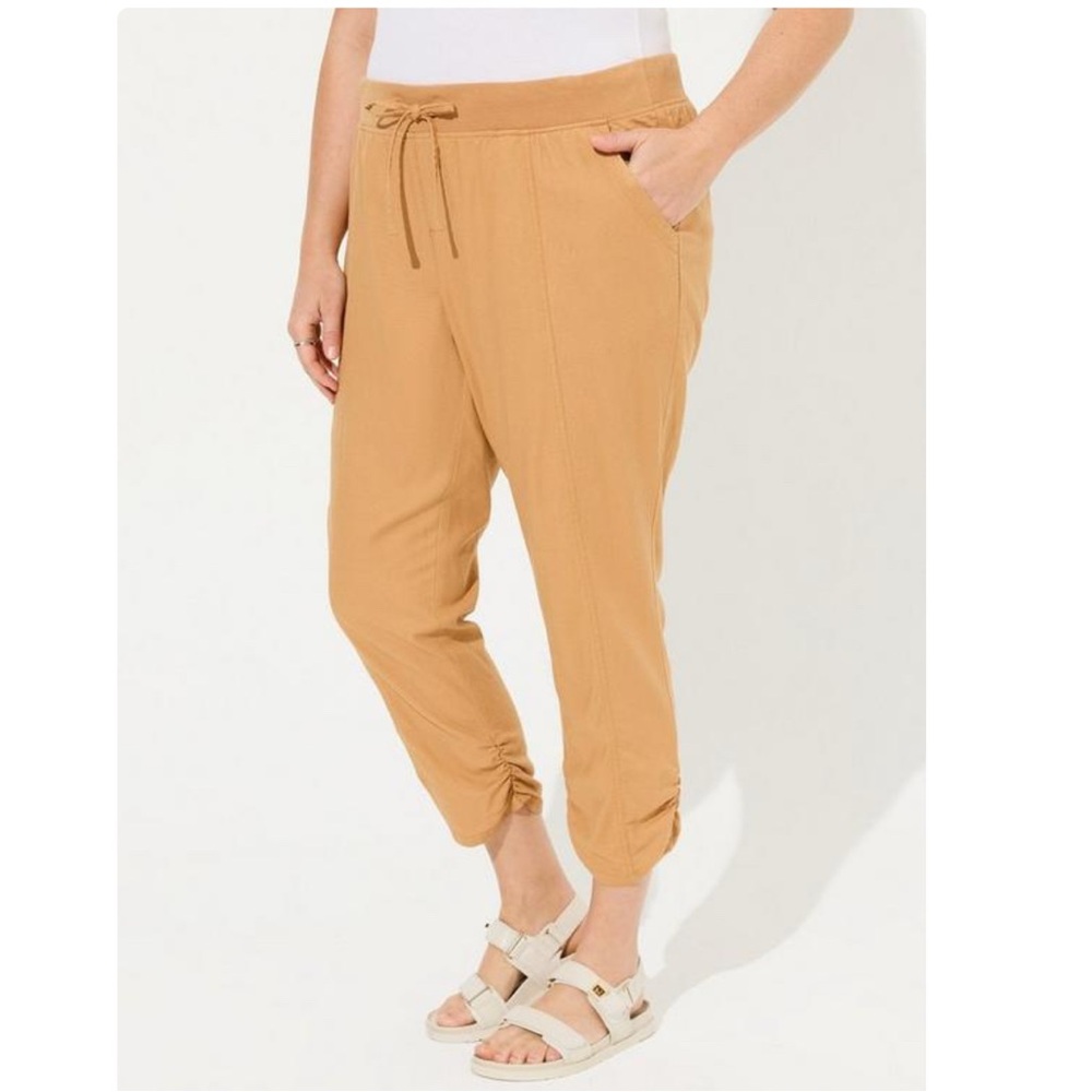 Torrid Stretch Linen Side Cinch Crop Pant NWT